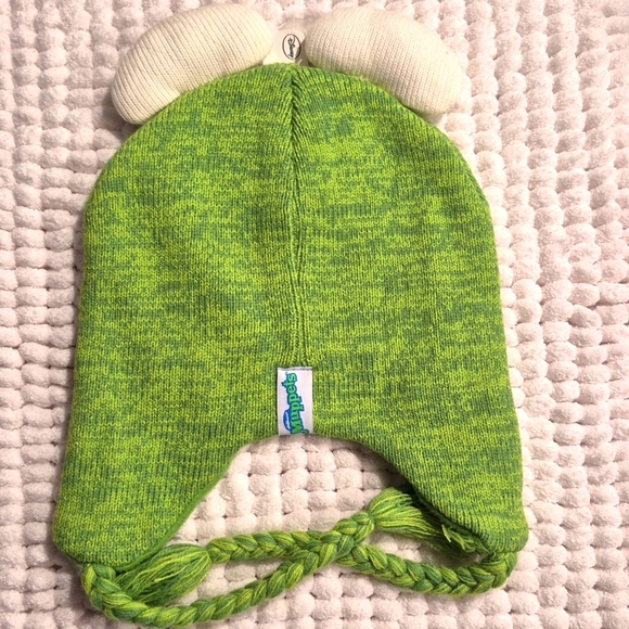 Green Muppets Frog Beanie Hat - Picture 2 of 4